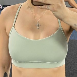 LULULEMON RACERBACK SPORTS BRA